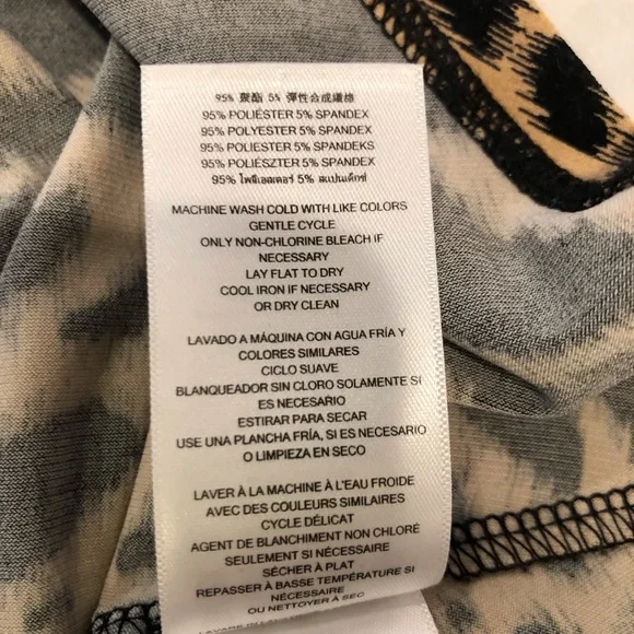 Michael Kors dress leopard print. Vee neck ruched waist. Long sleeve - Picture 6 of 7